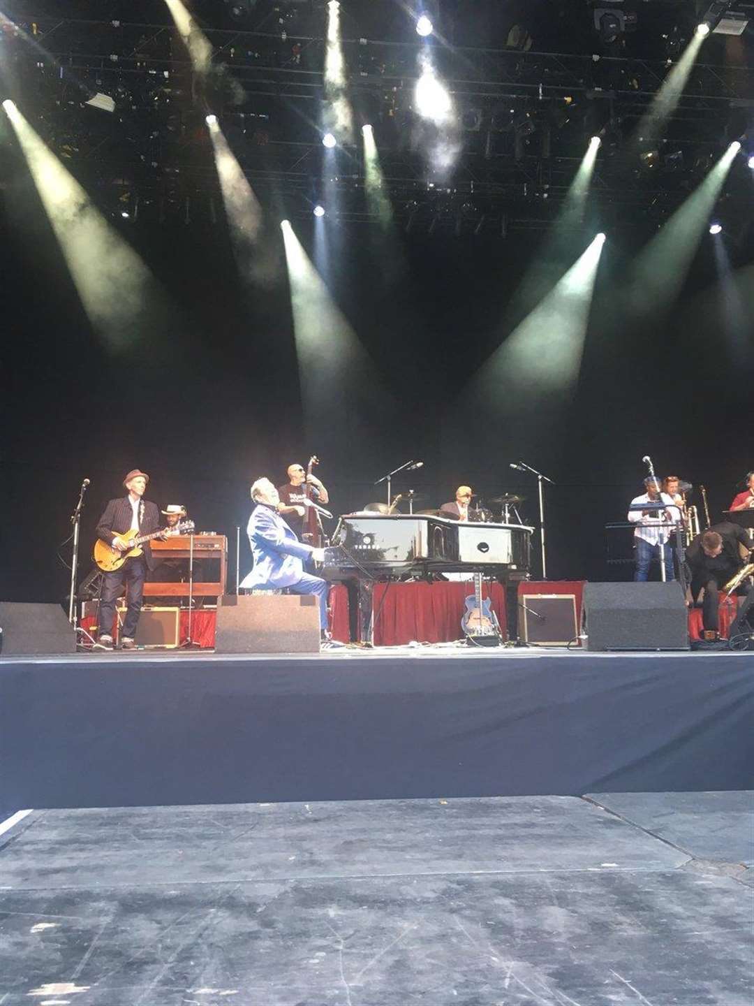 Jools Holland with his Rhythm and Blues Orchestra at the Castle Concerts 2018 (3043174)