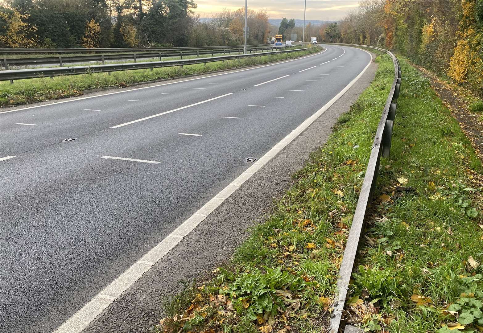 The crash happened on the A249 between Maidstone and Detling Hill