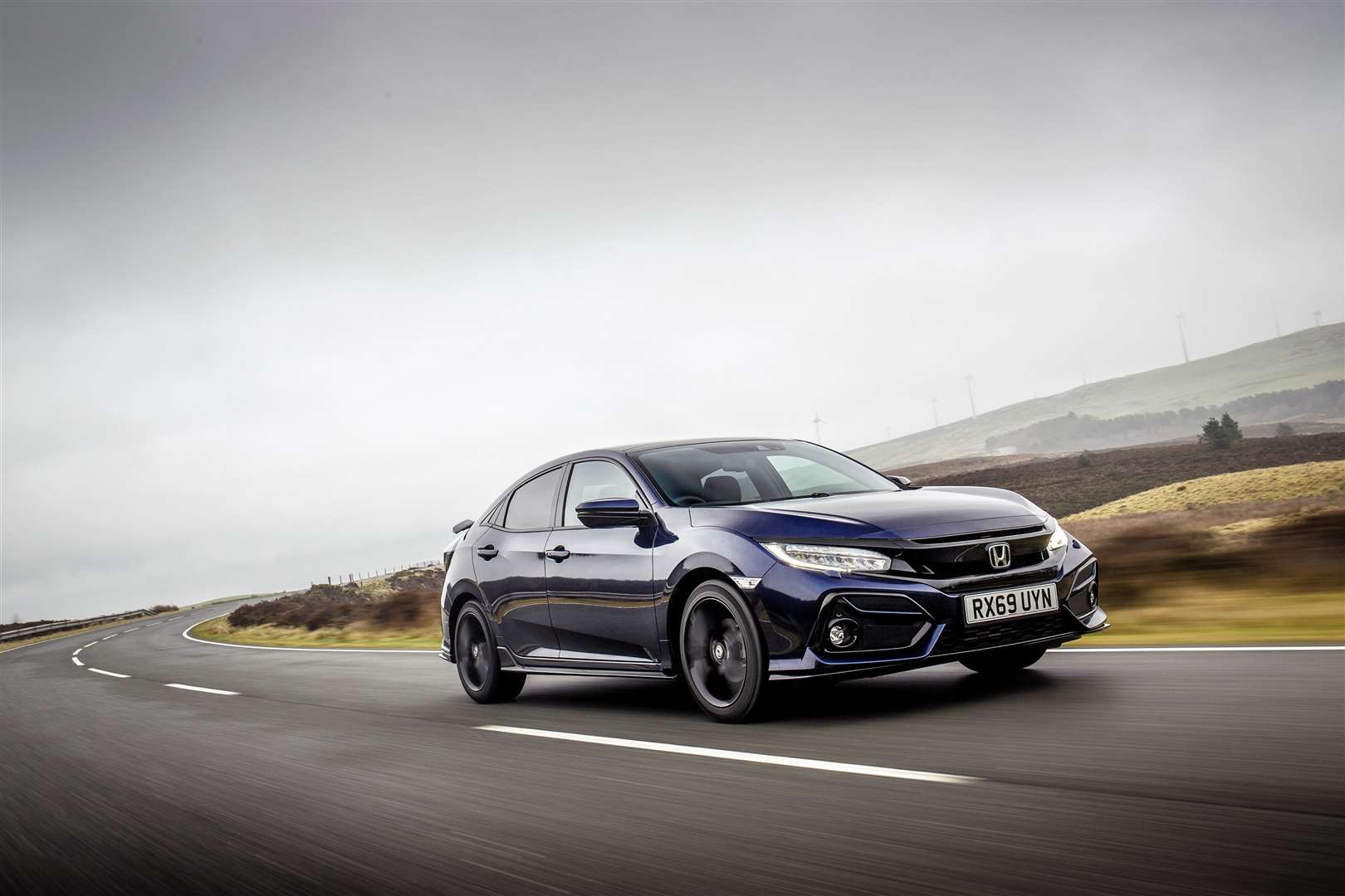 NEW HONDA CIVIC SPORT LINE DELIVERS TYPE R-INSPIRED STYLING (30781572)