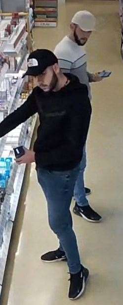 Police have released CCTV following a report of a theft at a Dartford store