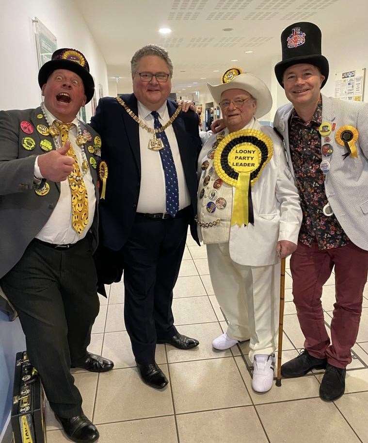 Mad Mike Young of the OfficialMonster Raving Loony Party at the Old Bexley by-election count with mayor of Bexley James Hunt, Howlin' Laud Hope, the leader of the Loonies, and Baron von Cookie