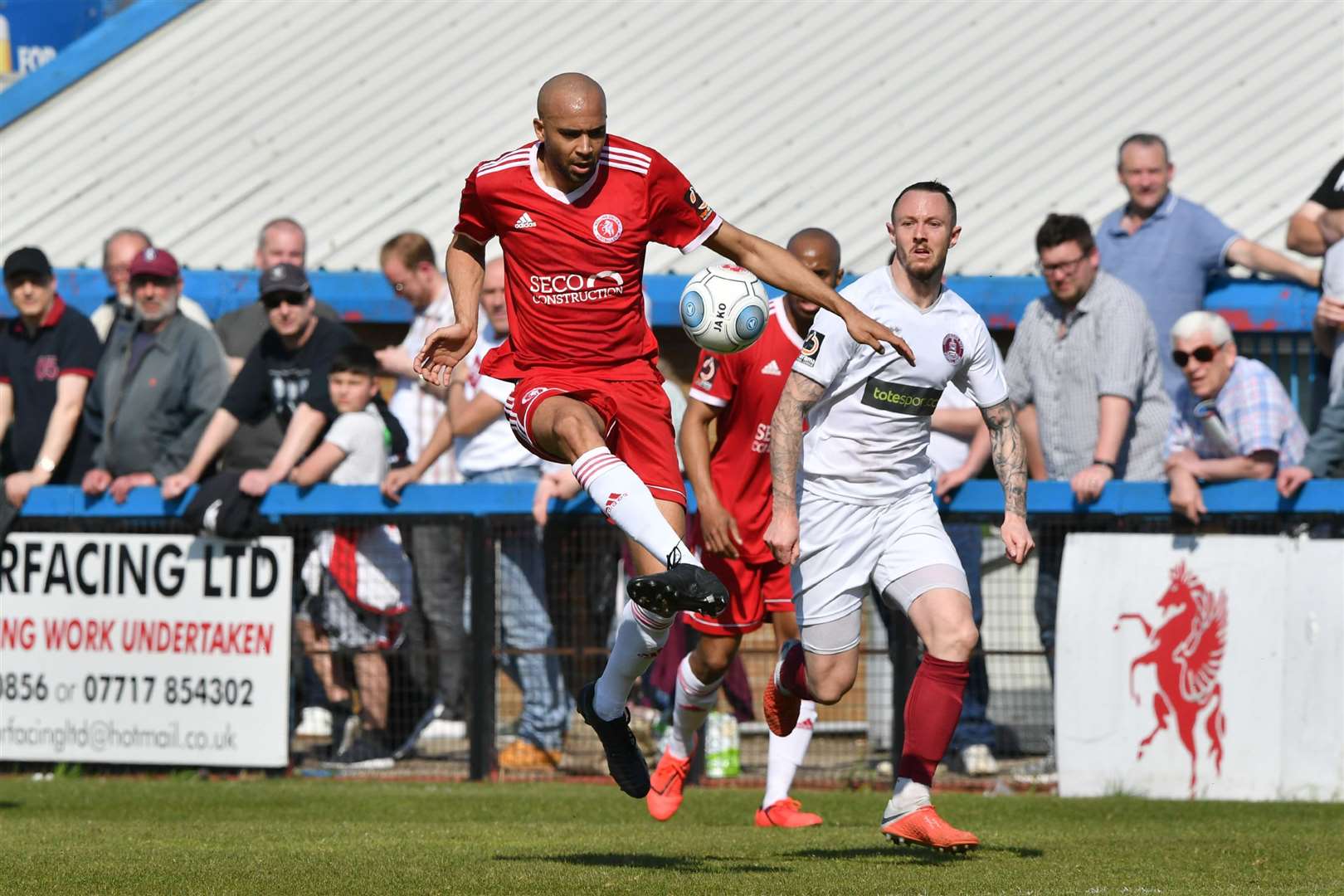 Welling's Richard Orlu gets to the ball first against Chelmsford. Picture: Keith Gillard (8909074)
