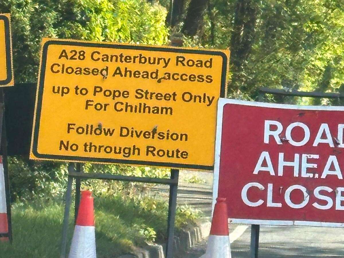 The misspelt road closure sign