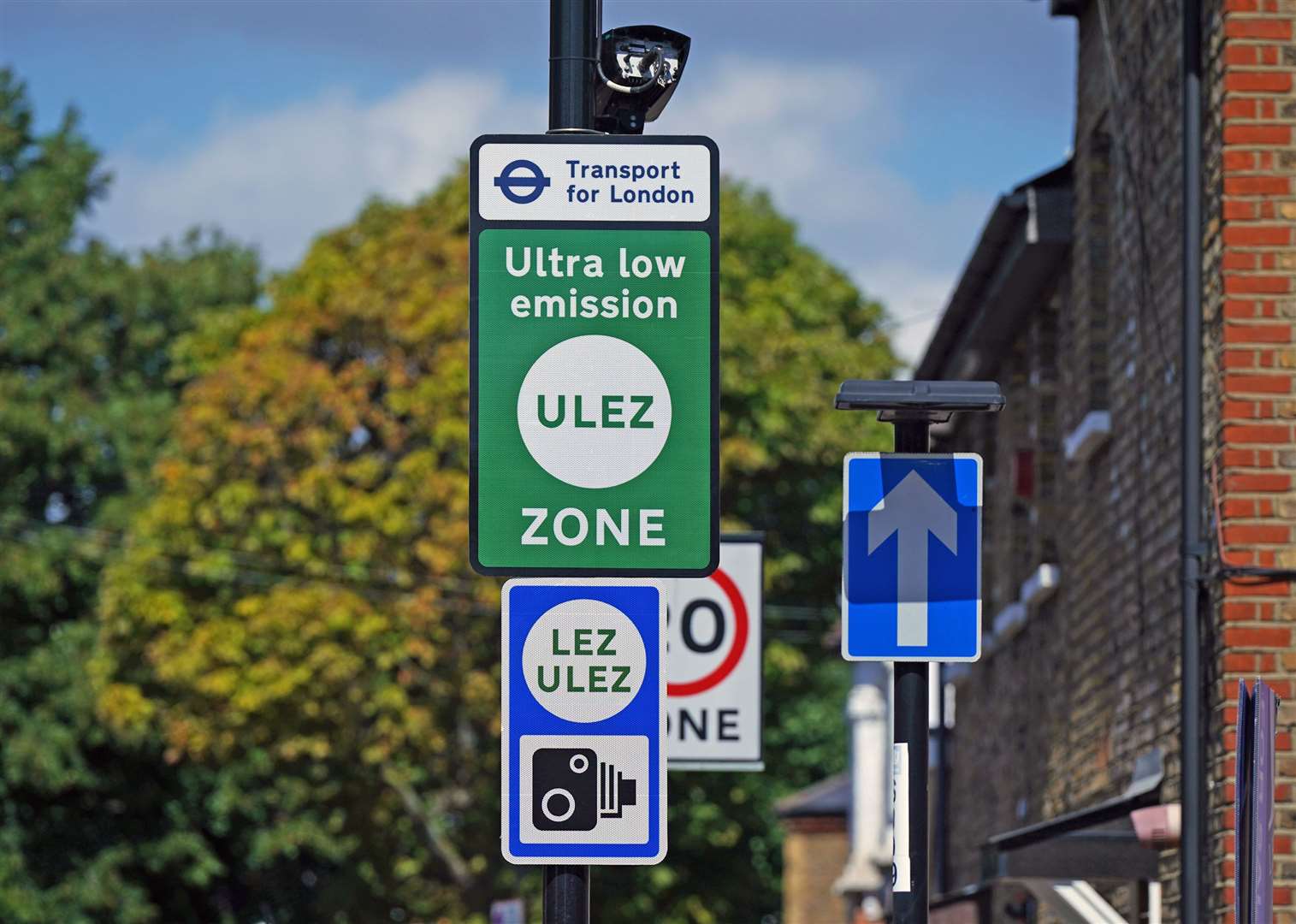 People who drive in the zone in a vehicle which does not meet minimum emissions standards are now required to pay a £12.50 daily fee or risk a fine (Yui Mok/PA)