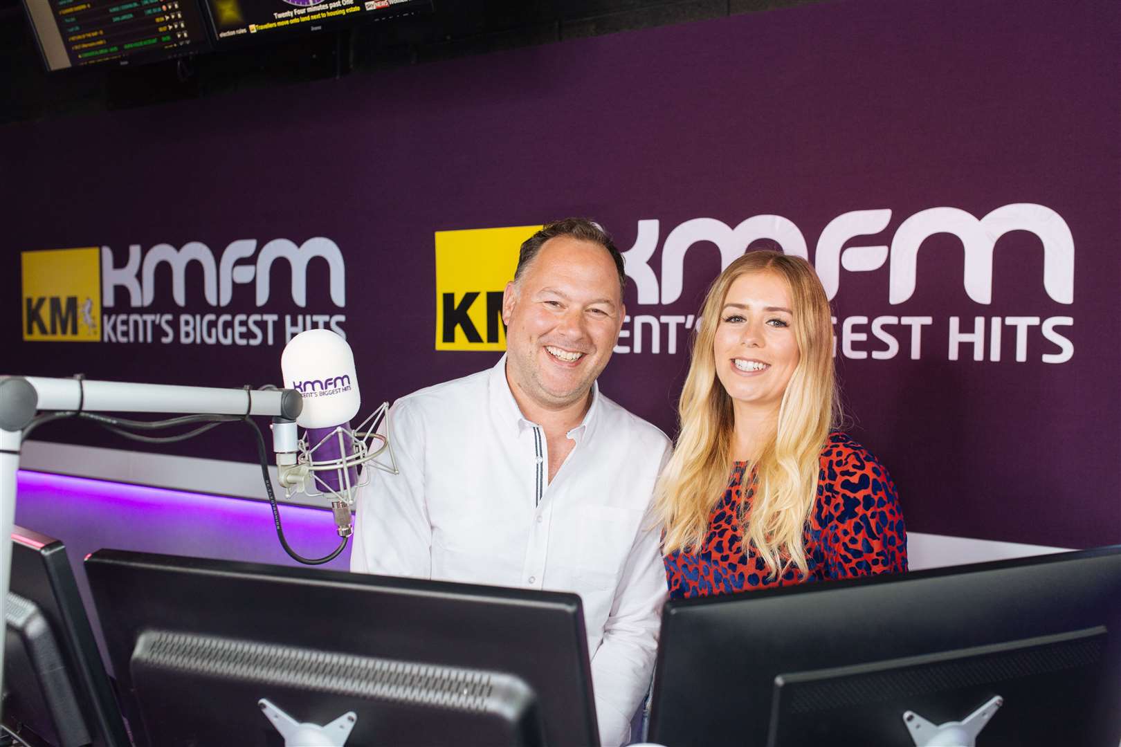 126,000 people are waking up with kmfm Breakfast with Garry and Laura