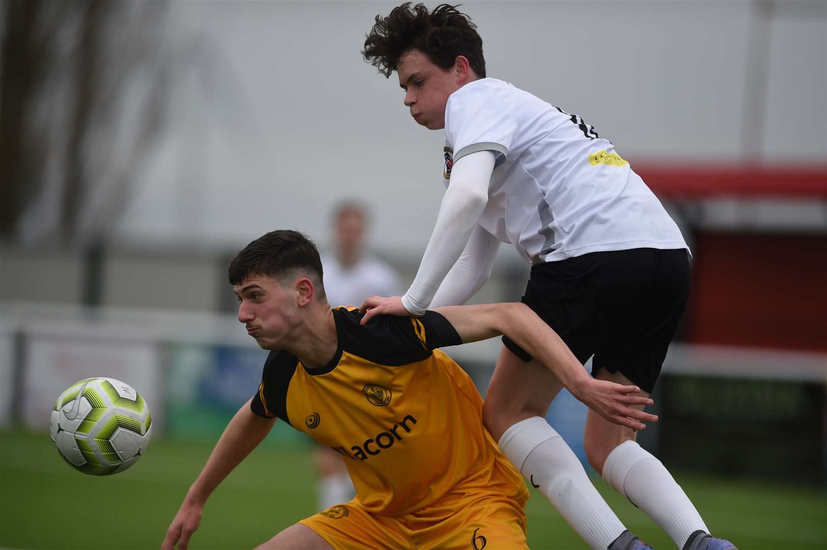 Cray Wanderers under-15s are put under early pressure by Bromley under-15s (white). Picture: PSP Images