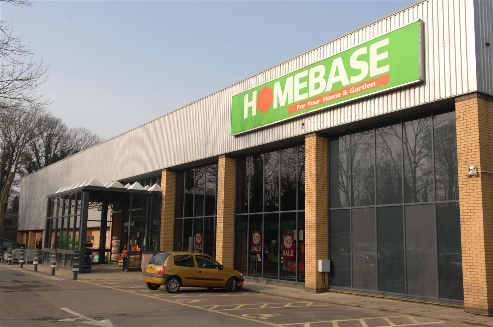 Homebase on the Wincheap Industrial Estate. Canterbury. Picture: Chris Davey FM2453394 (3589088)
