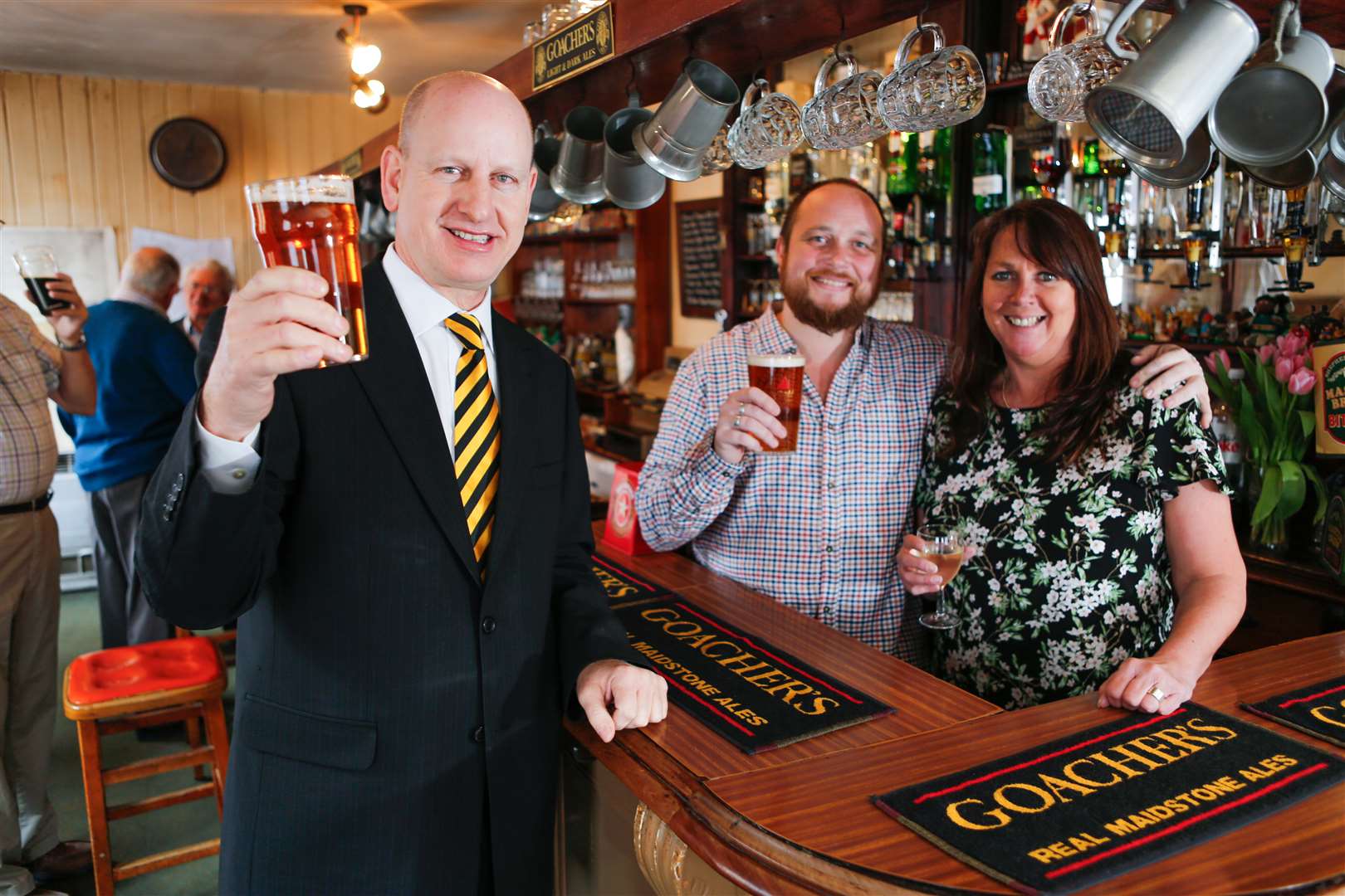 Dave Naghi raises a pint to toast CAMRA's campaign