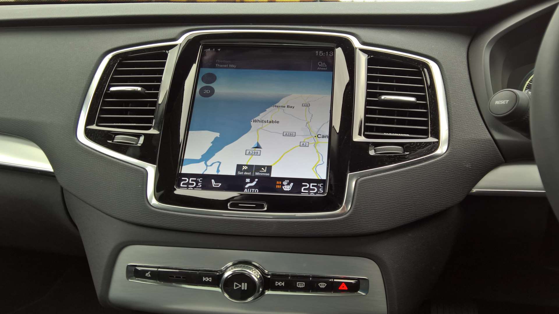 All the systems on board – climate control, Bluetooth, DAB radio and sat nav – are controlled via the touch screen