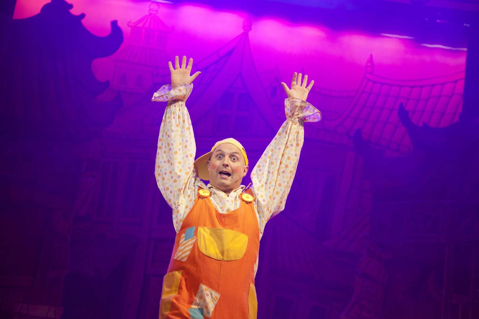 Aladdin was the pantomime show at Gravesend's The Woodville in 2015