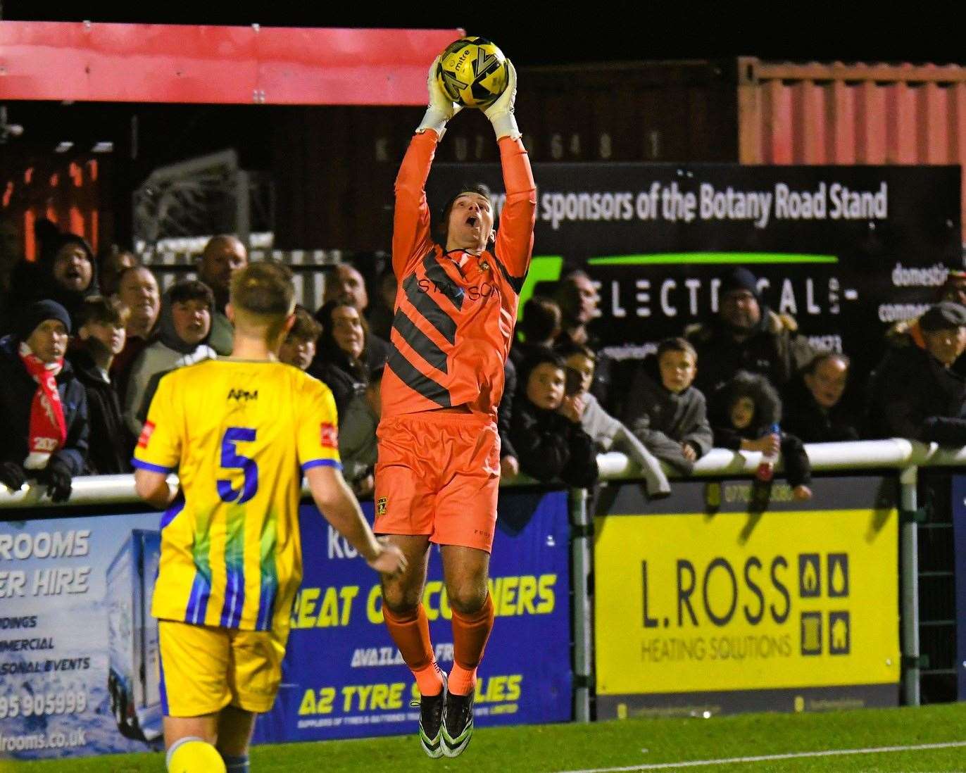 Sittingbourne goalkeeper Bobby Mason plucks a high ball into his penalty box out of the air. Picture: Marc Richards