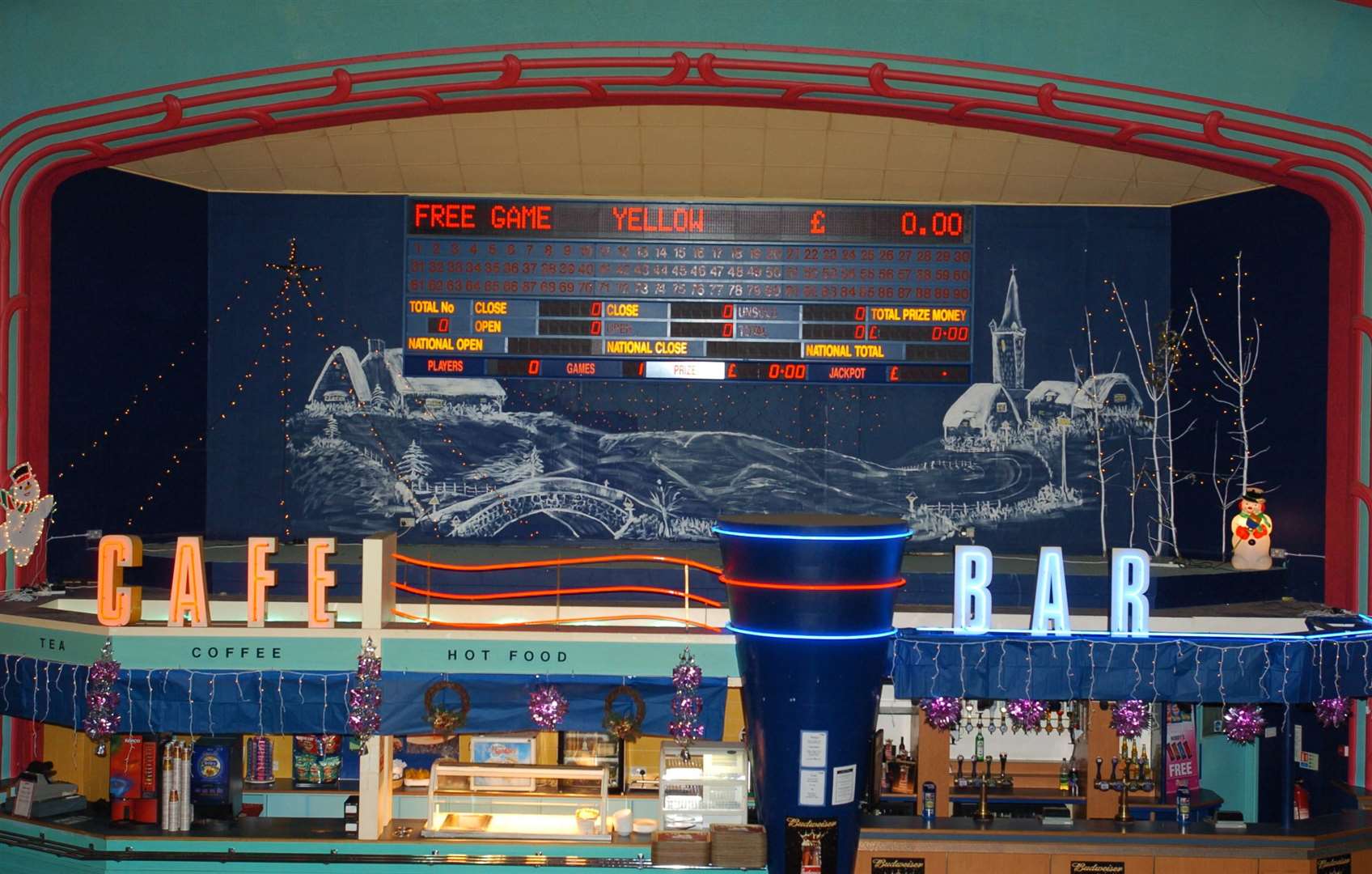 Inside Mecca Bingo in December 2005