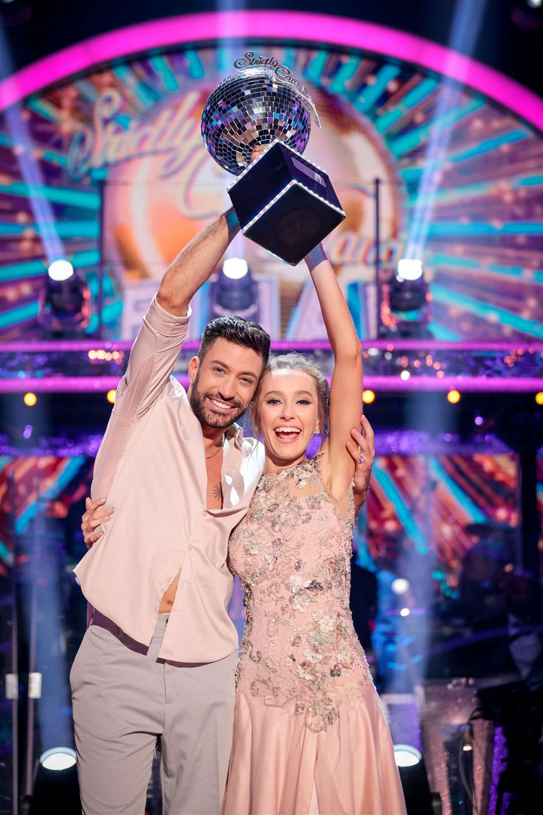 Programme Name: Strictly Come Dancing 2021 - TX: 18/12/2021 - Episode: n/a (No. n/a) - Picture Shows: Giovanni Pernice, Rose Ayling-Ellis - (C) BBC - Photographer: Guy Levy (54870101)