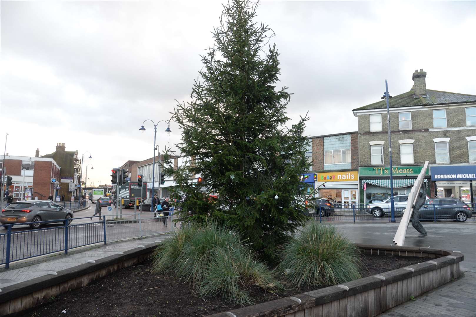 The Strood Christmas Tree. Picture: Chris Davey. (5869174)