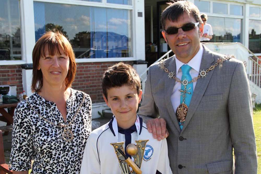 Cobham School Kwik Cricket Team Captain Finlay Pavey with Mayor & Mayoress of Gravesham Cllr John Caller and wife Sue.