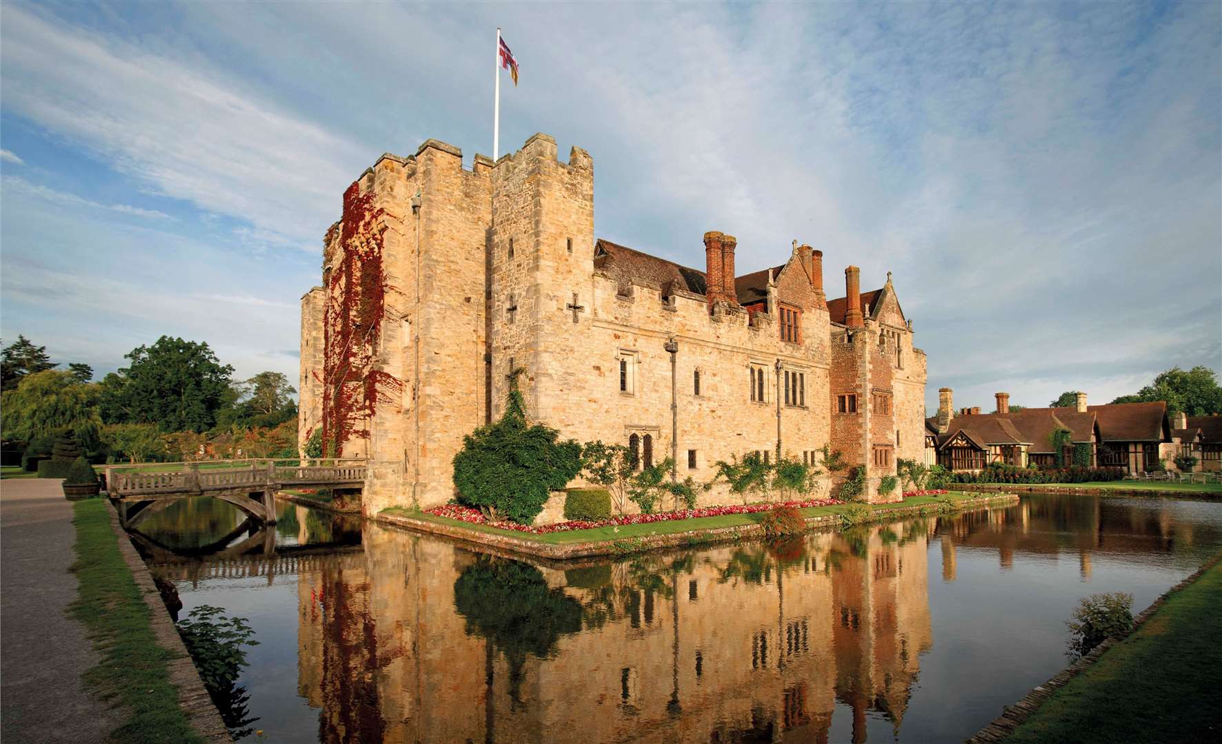 Hever Castle looks good all year round