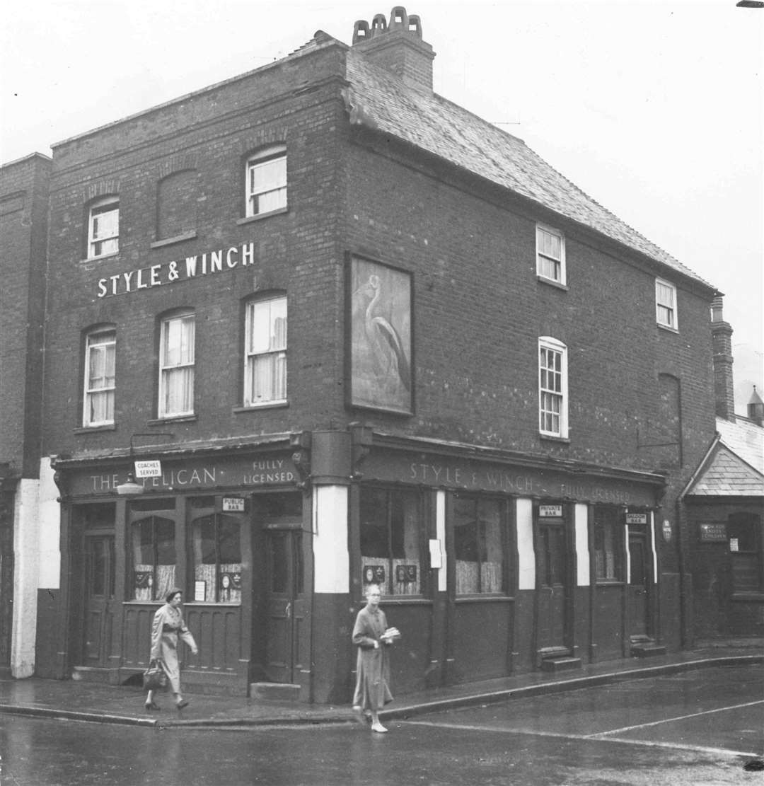 The Pelican public house in Strood in 1957
