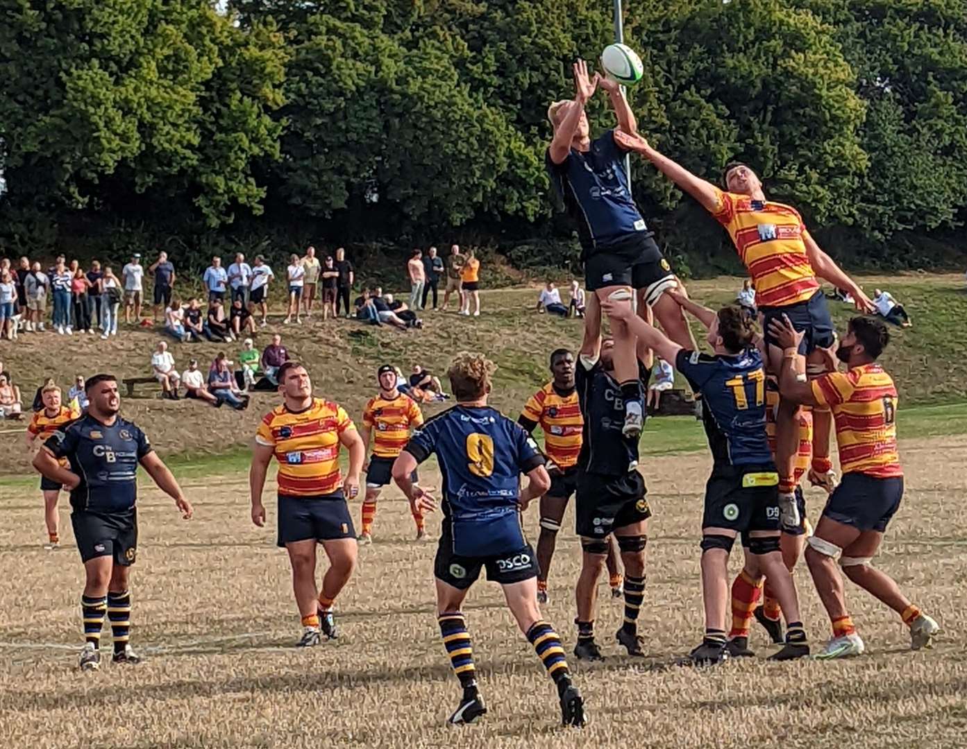 Match action between Medway and Hertford.