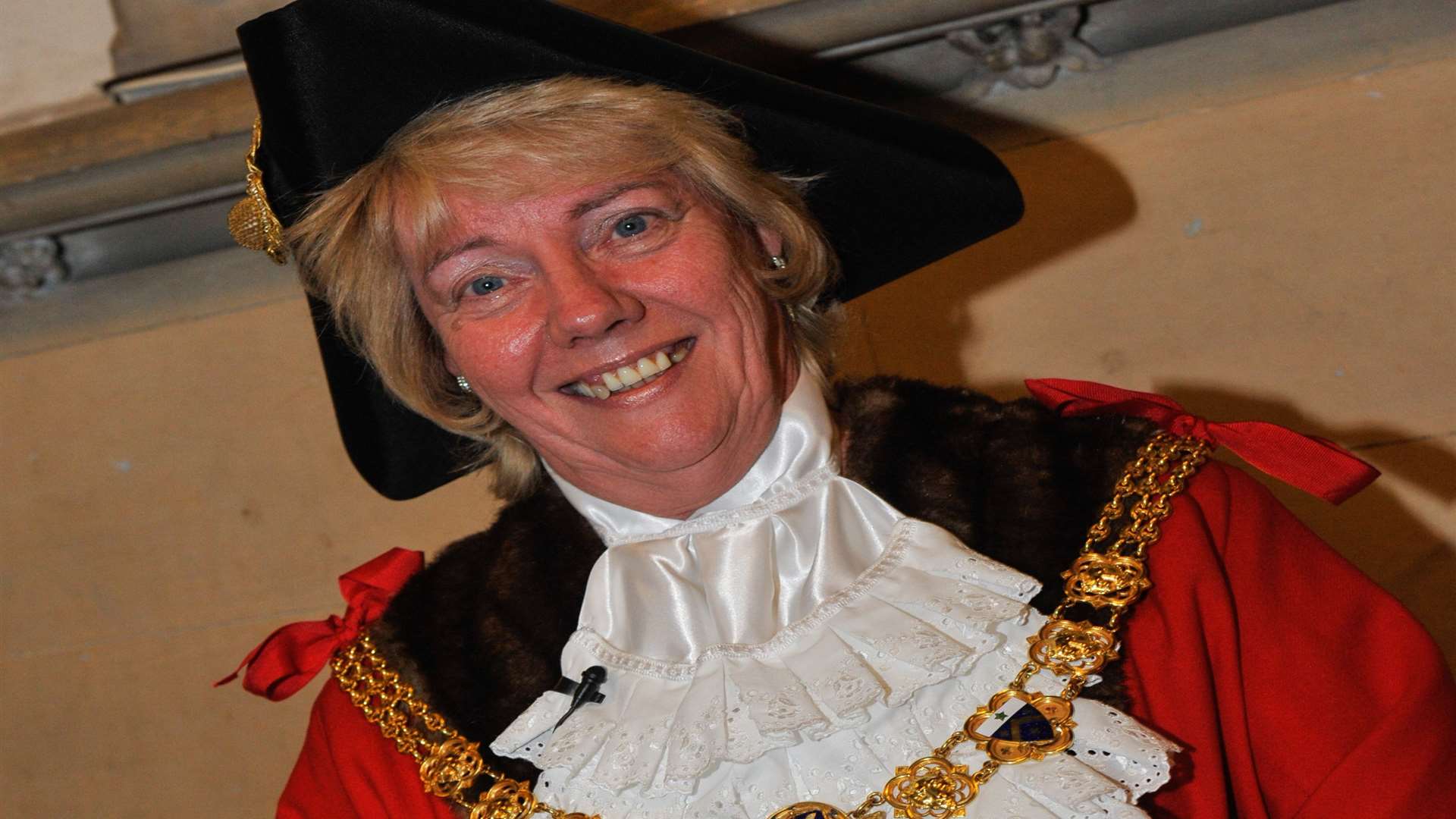 Cllr Ronnie Philpott as Dover Mayor in 2013