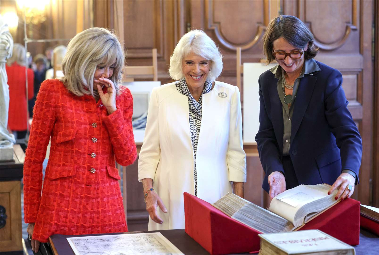 Brigitte Macron and the Queen at the launch of a new UK-France literary prize at the Bibliotheque Nationale de France in Paris (Chris Jackson/PA)