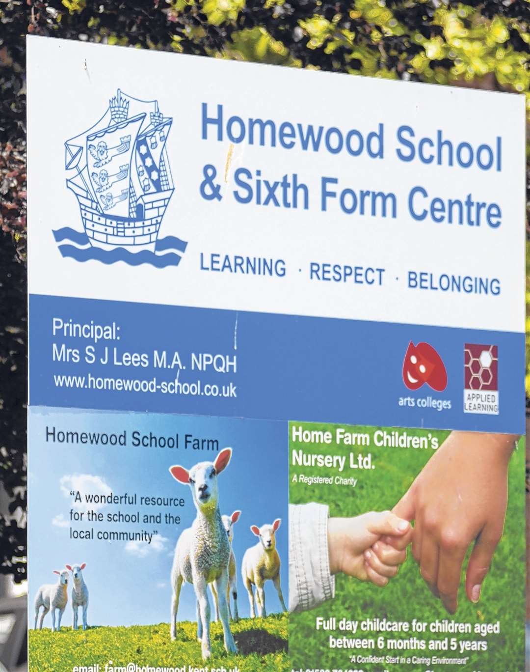 The Homewood School sign