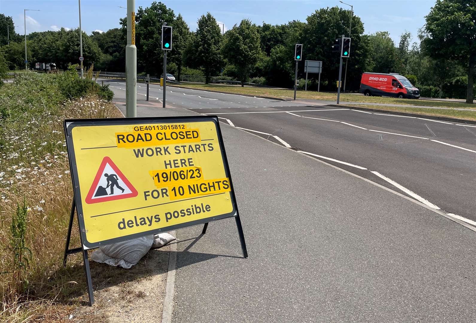 The A28 Simone Weil Avenue is being closed overnight