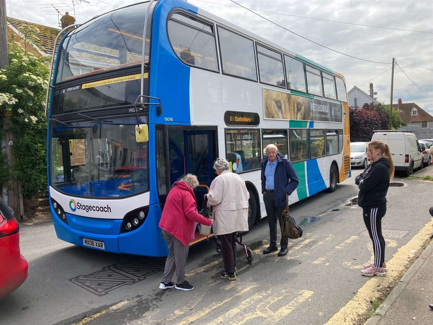 Passengers board the last Stagecoach bus at Oare