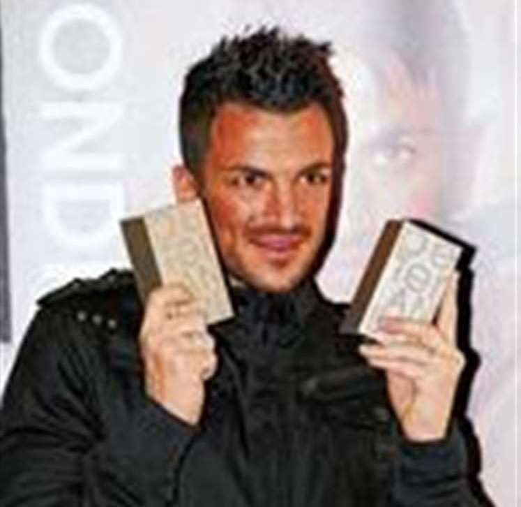 Peter Andre was selling copies of his perfume Insatiable at Bluewater