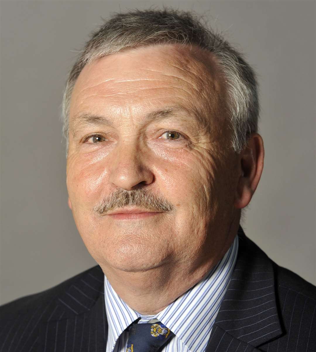 Medway Council leader Alan Jarrett says cabinet members will be replaced if they refuse to adhere to policy best serving the interests of those electing them.