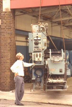 Former Times Guardian boss Peter Coleman overseeing the installation of the Goss Community Press in 1977.