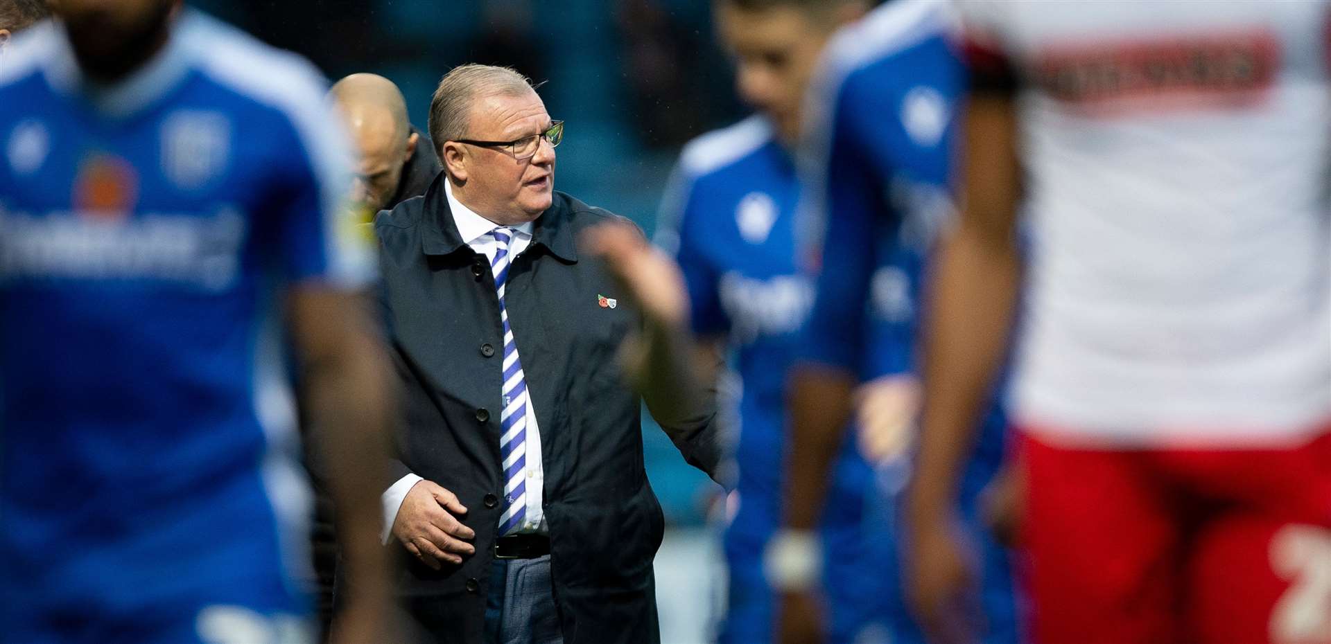 Gillingham manager Steve Evans is facing a big challenge but says he is no quitter