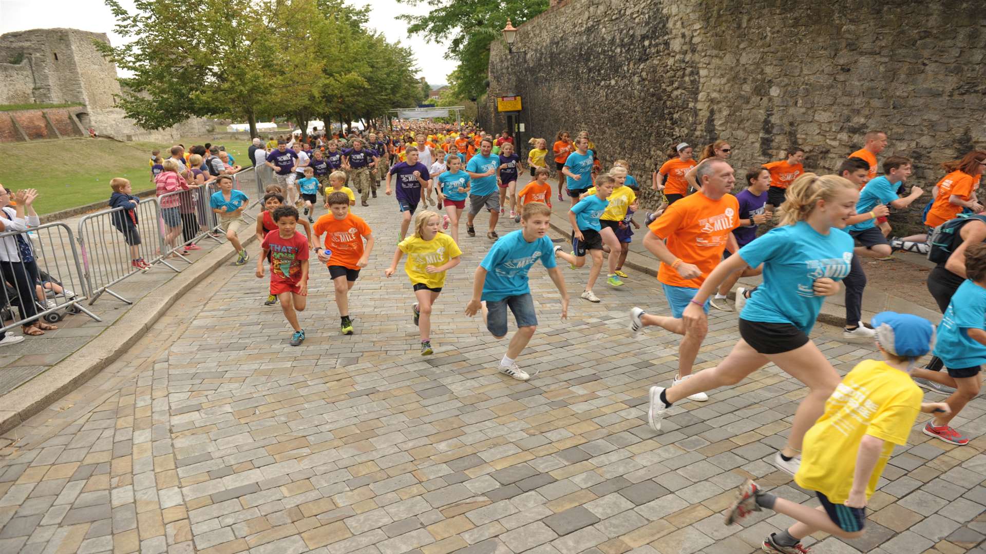 3000 people entered this year's Medway Mile