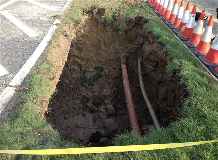 A249 water leak created this sink hole at Bobbing in January 2016 and cut off water supplies to the Isle of Sheppey