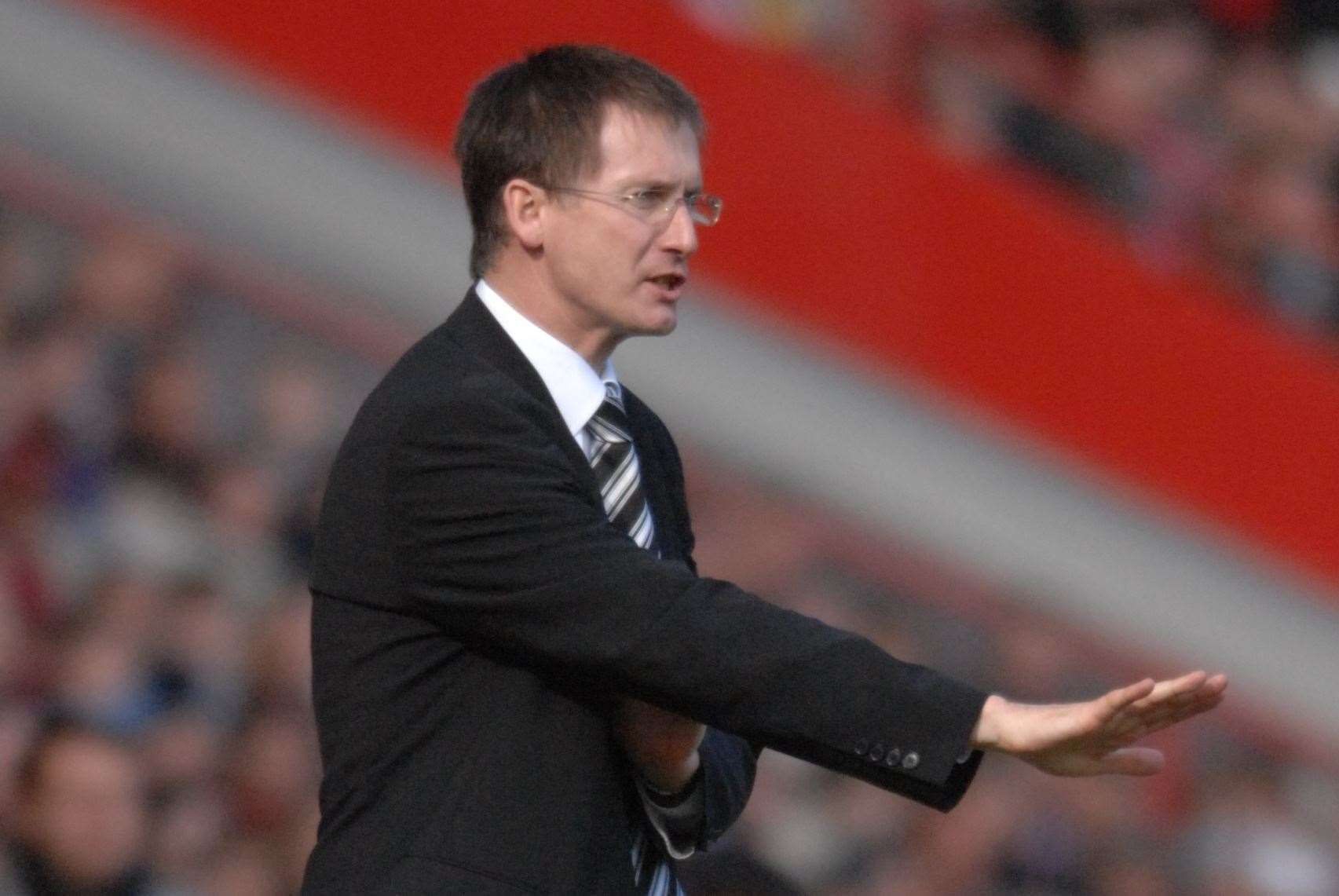 Glenn Roeder on the touchline as Newcastle manager. Picture: Barry Goodwin (44715654)