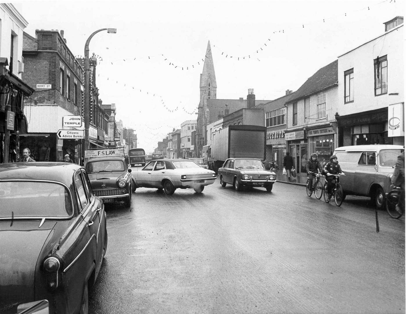 Sittingbourne High Street in 1973