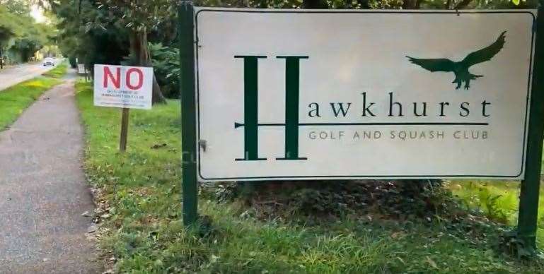 Golf club could become site of 417 new homes