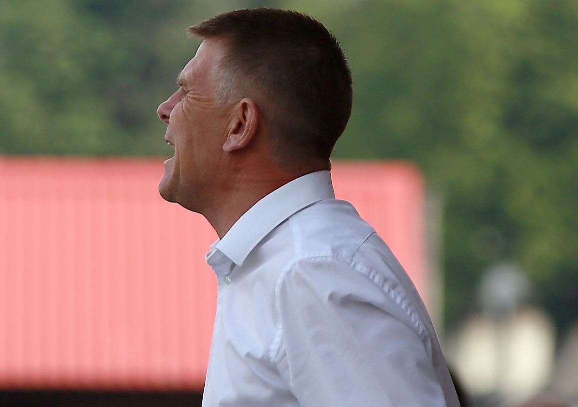 Dover manager Andy Hessenthaler Picture: Phil Lee
