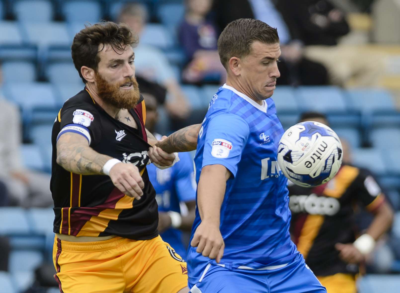 McDonald up against former Gills team-mate Romain Vincelot Picture: Andy Payton