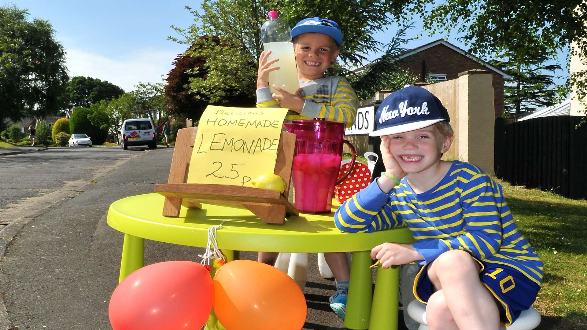 Young entrepreneurs Isaac (left) and Ethan (right) Tapsell sold four litres of lemonade in two hours