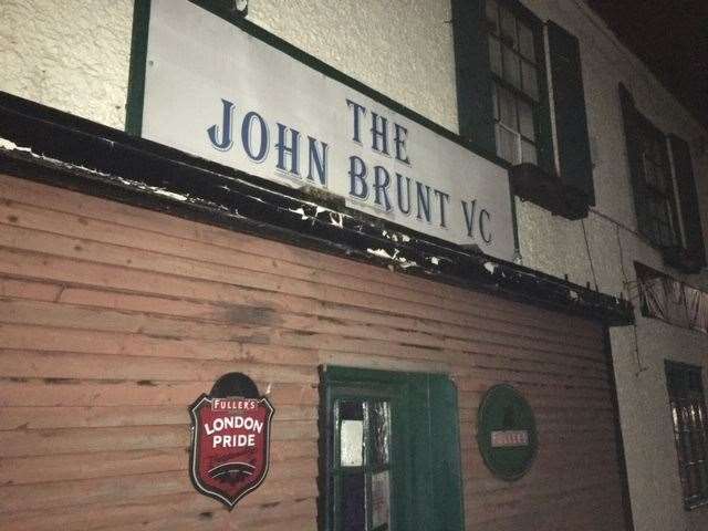 John Brunt VC pub (21536745)