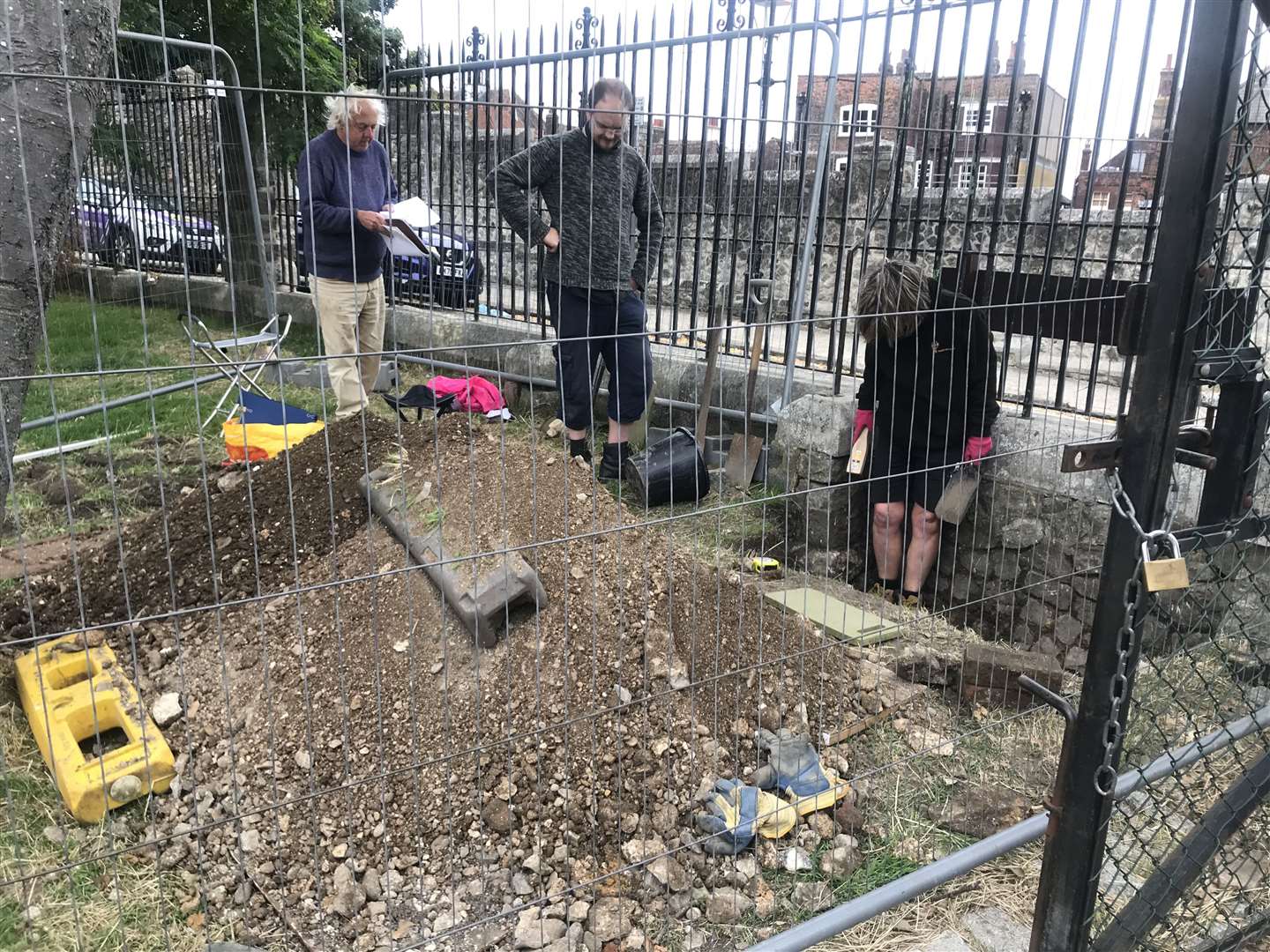 Specialists excavate at Castle Gardens