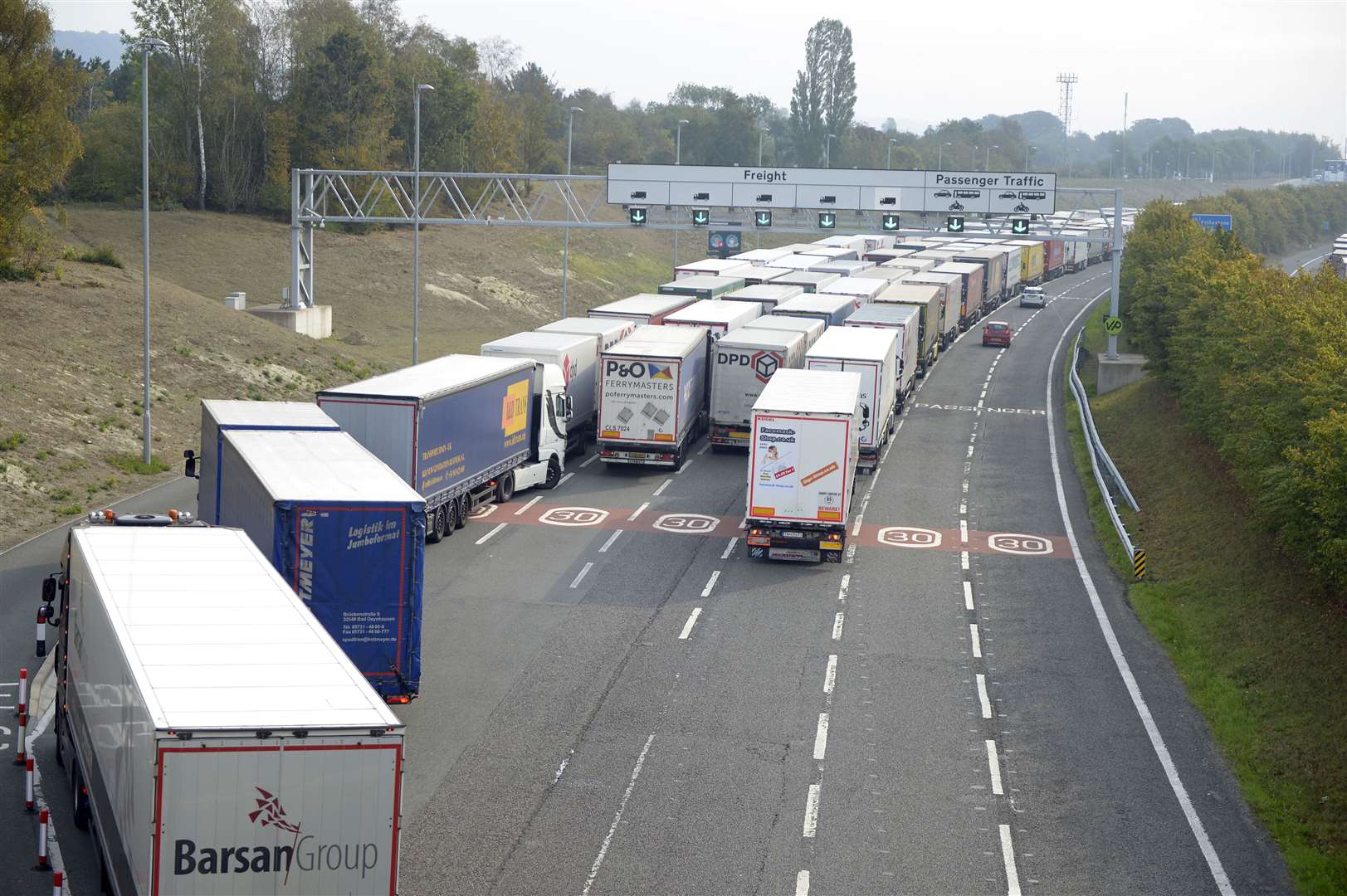Delays on the M20 between Junction 11 and Junction 11a due to delays at the Eurotunnel, September 2020.Picture: Barry Goodwin.