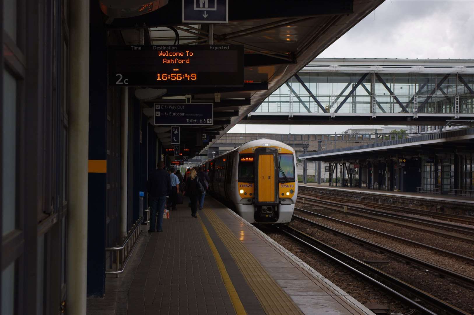 Trains between Ashford and Tonbridge will not be running on Sunday
