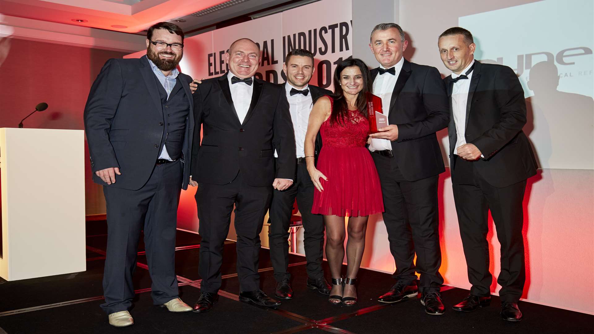 Synecore is named M&E contractor of the year at the Electrical Industry Awards