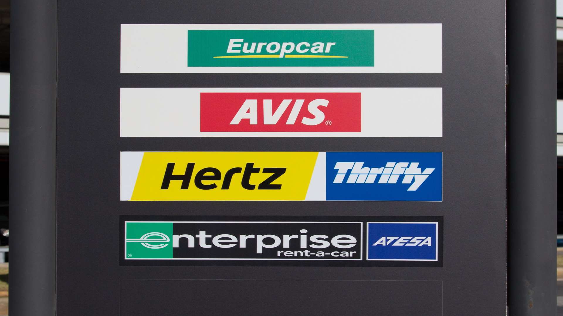 MyTripCar compares car rental companies across the globe