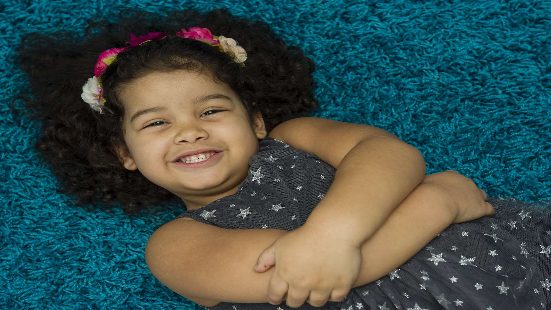 Lilly Costa, 4, of Fieldfare Lane, Greenhithe, suffers from Spina Bifida and other conditions. Her dad Miguel Costa and a family friend are doing a parachute jump to raise money for a special bed for her