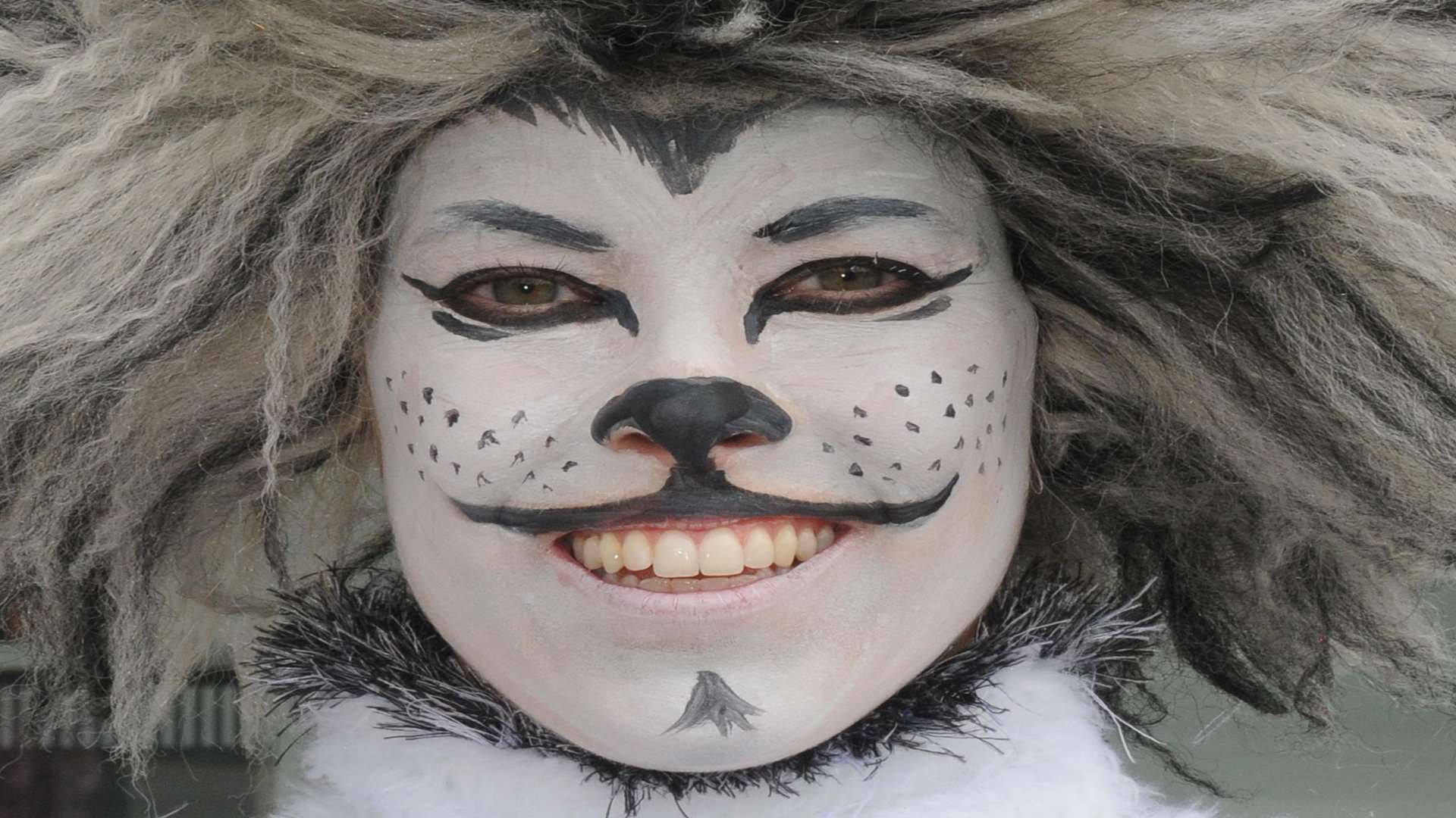 Francesca Wright as Tommy the Cat