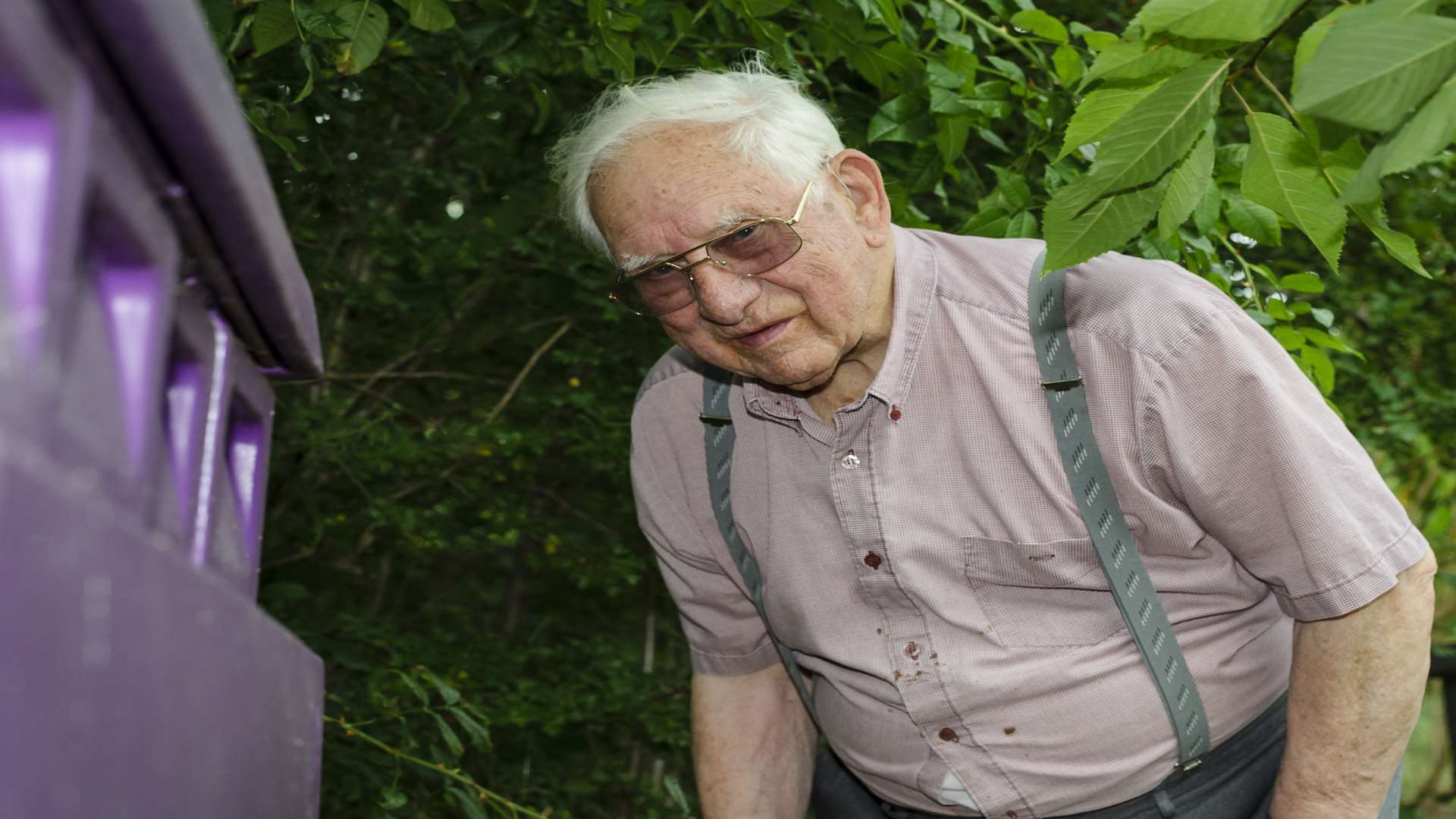 William Mundy has kept bees for 80 years.