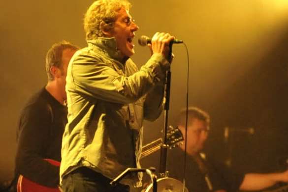 The Who frontman Roger Daltrey is backing plans for an Ashford museum