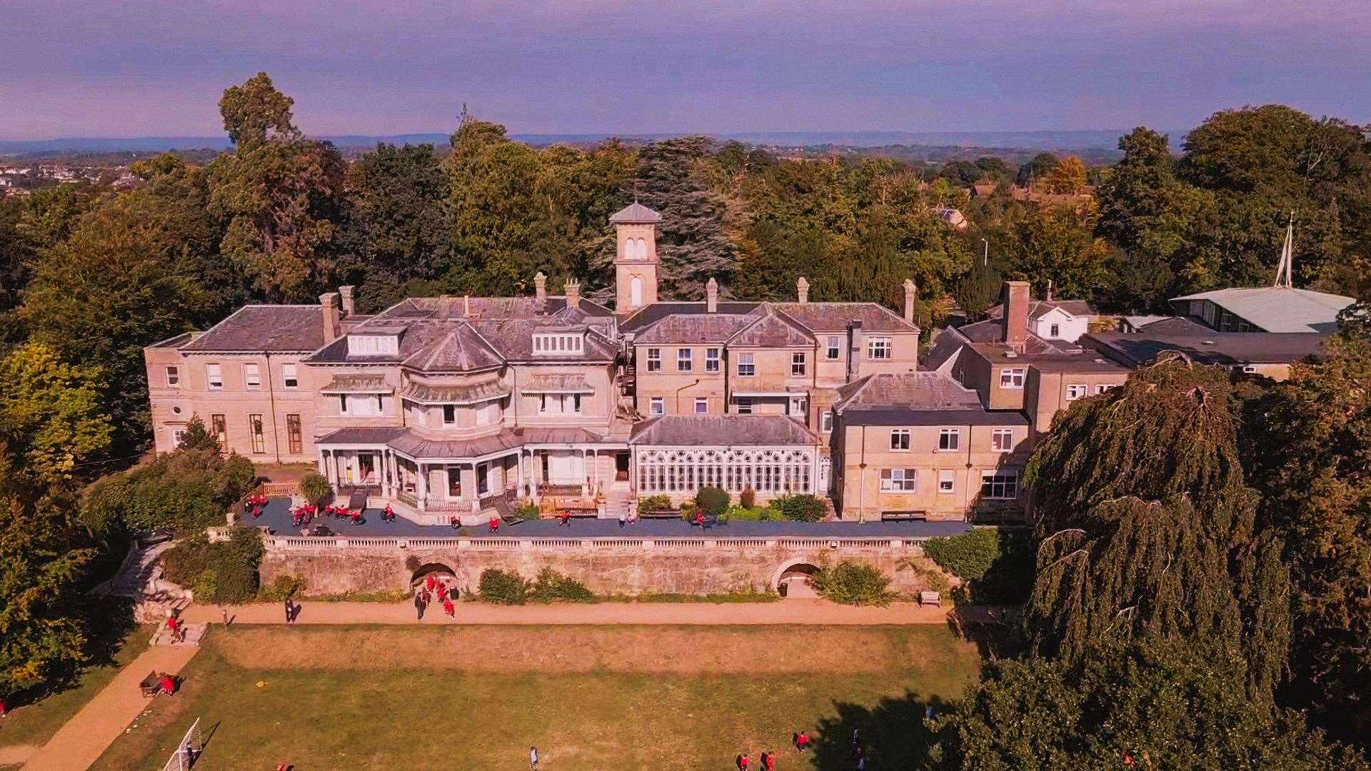 Beechwood is a co-educational independent day and boarding school for boys and girls aged 3 -18, which comprises a Pre-Prep, Preparatory and Senior School.